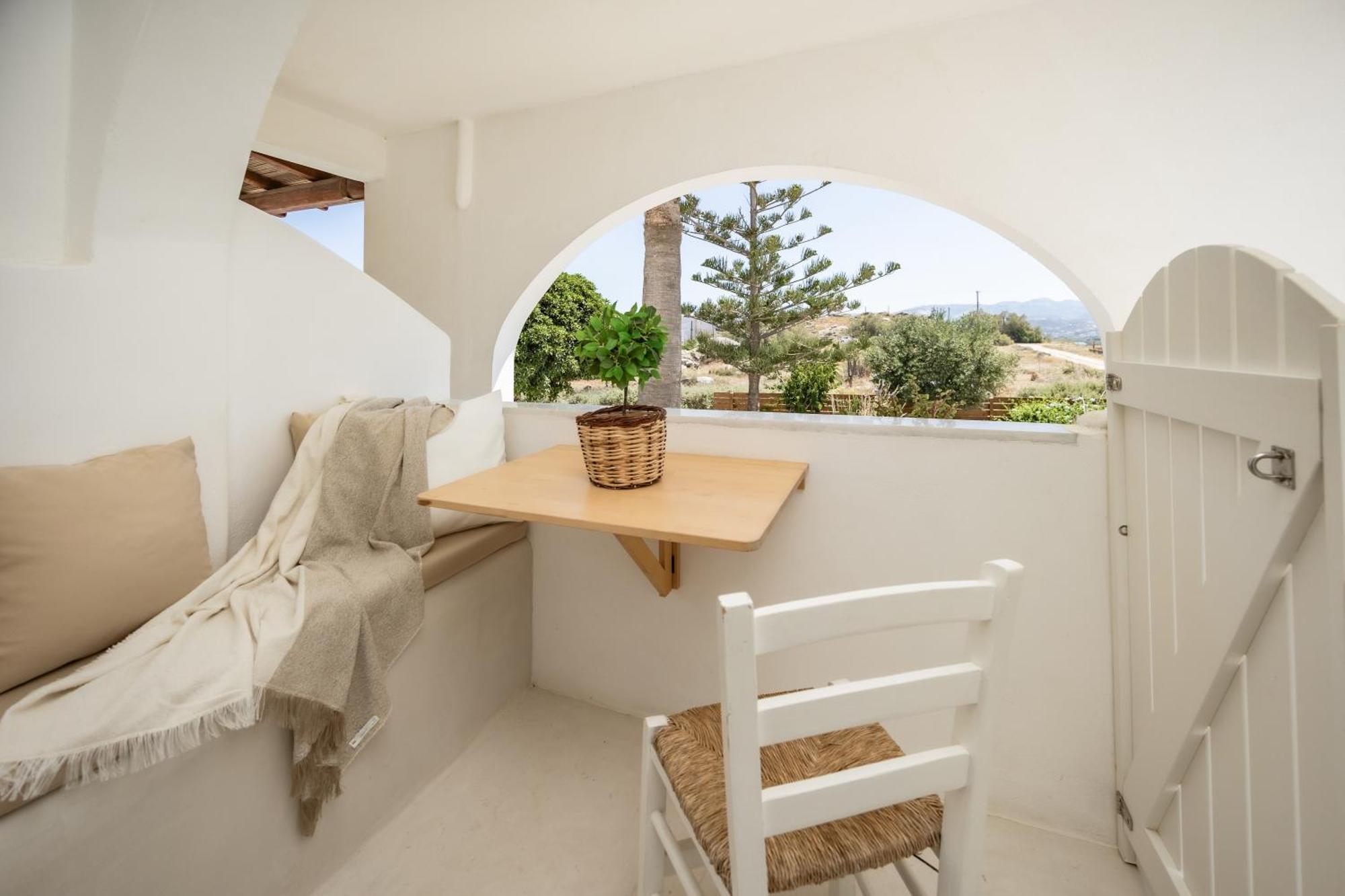 Thea Suites Naxos 아기오스프로코피오스 외부 사진