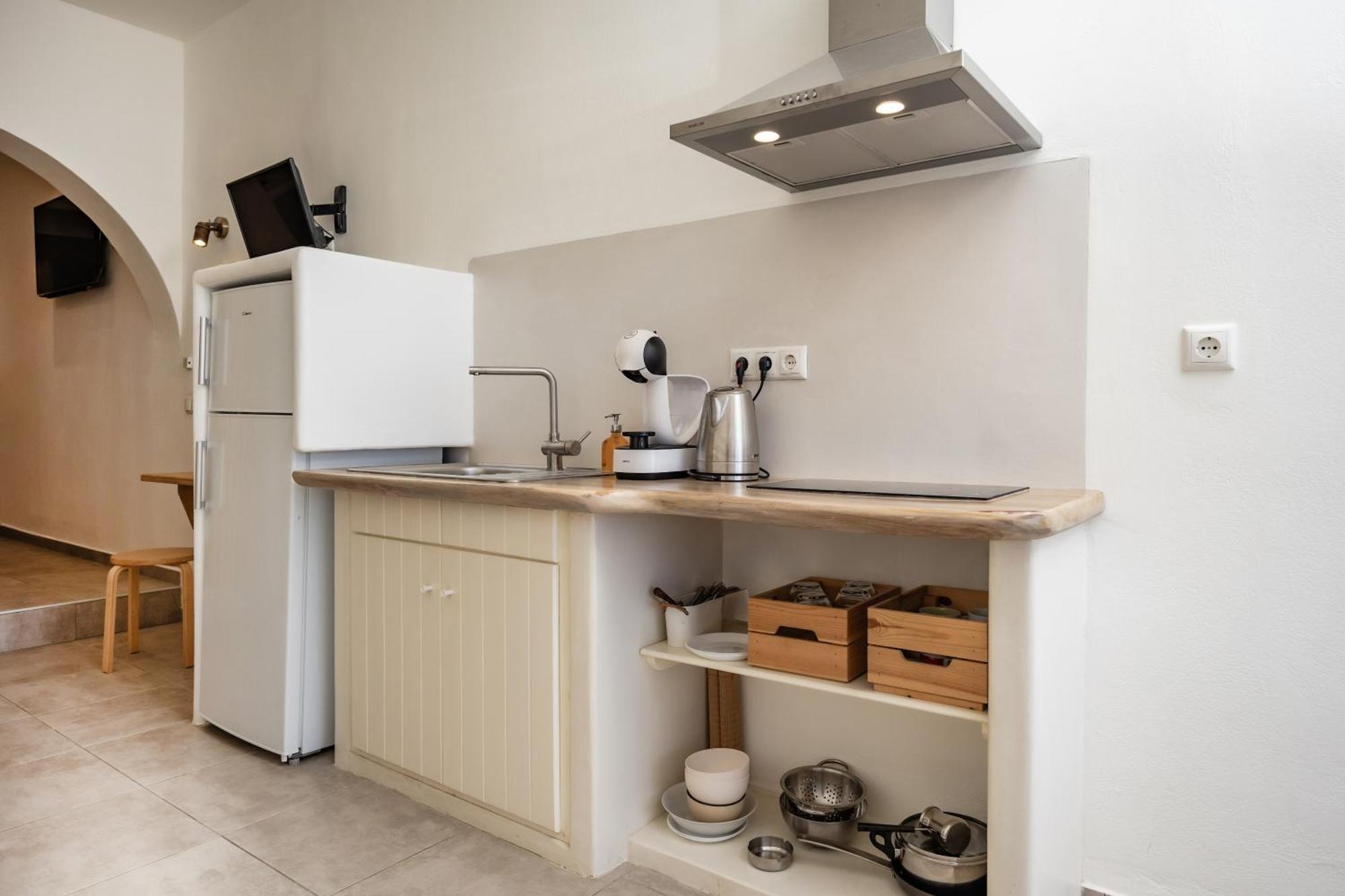 Thea Suites Naxos 아기오스프로코피오스 외부 사진