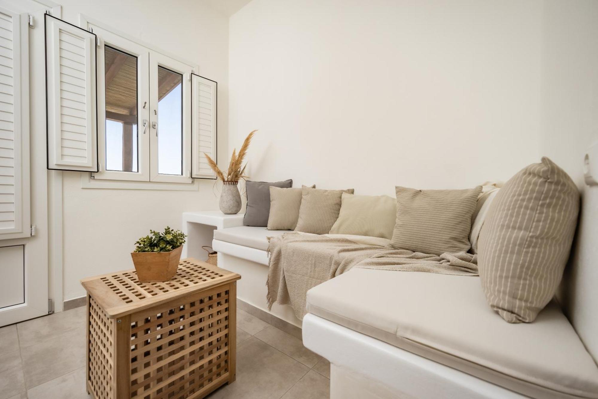 Thea Suites Naxos 아기오스프로코피오스 외부 사진