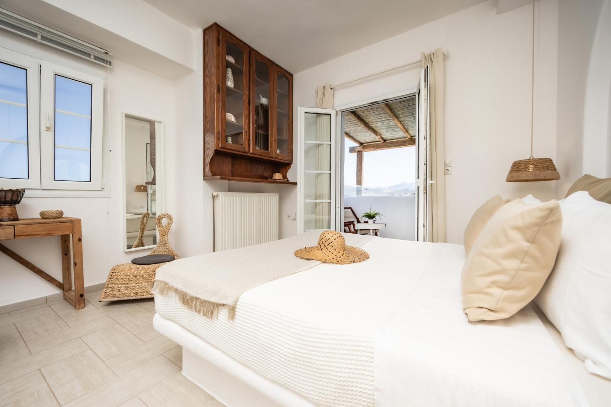 Thea Suites Naxos 아기오스프로코피오스 외부 사진
