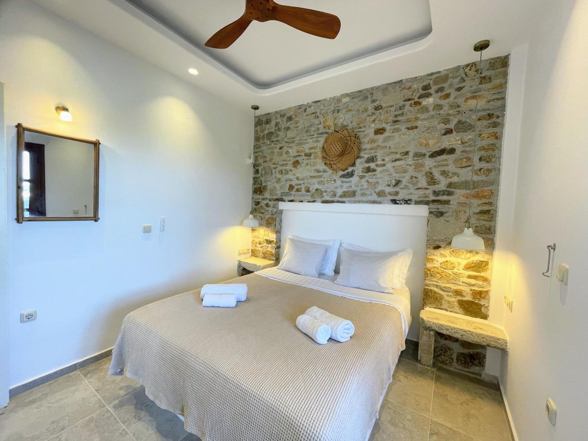 Thea Suites Naxos 아기오스프로코피오스 외부 사진